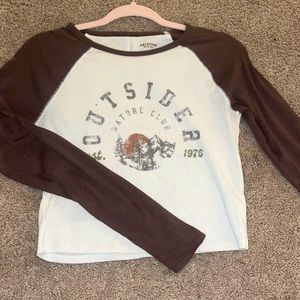 Brown cropped long-sleeved top
